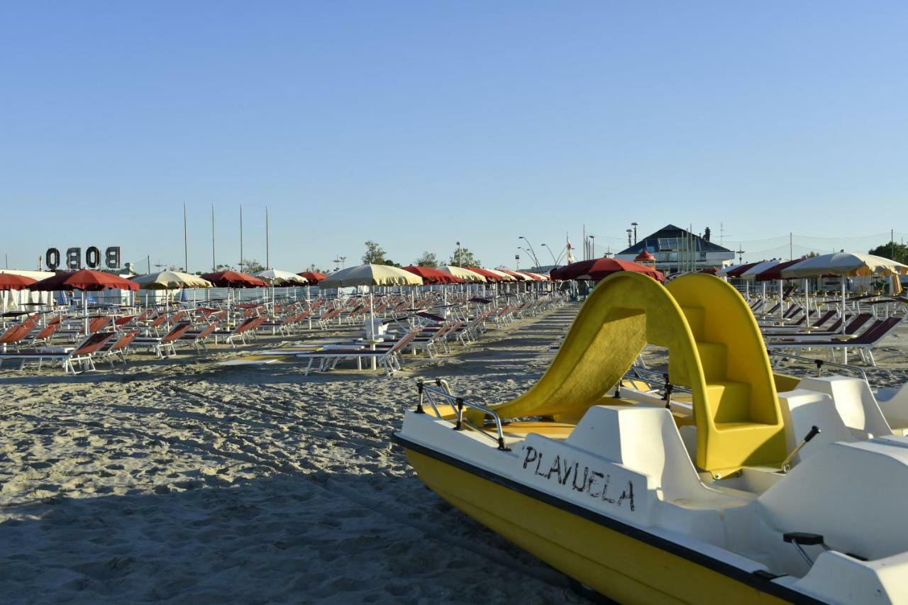 Pensione Elena Misano Adriatico Exterior foto